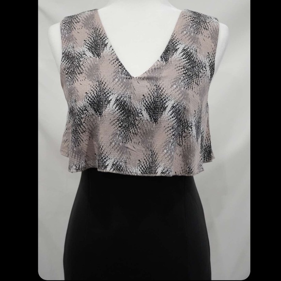 Short Dress - Picture 14 of 16